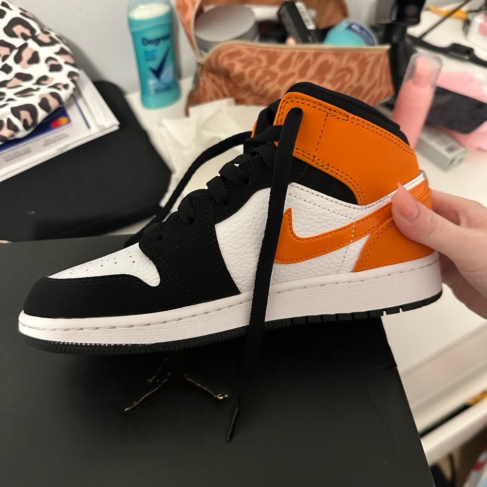 Air Jordan 1